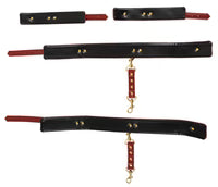 Bad Kitty | Attache mains-jambes, rouge et or