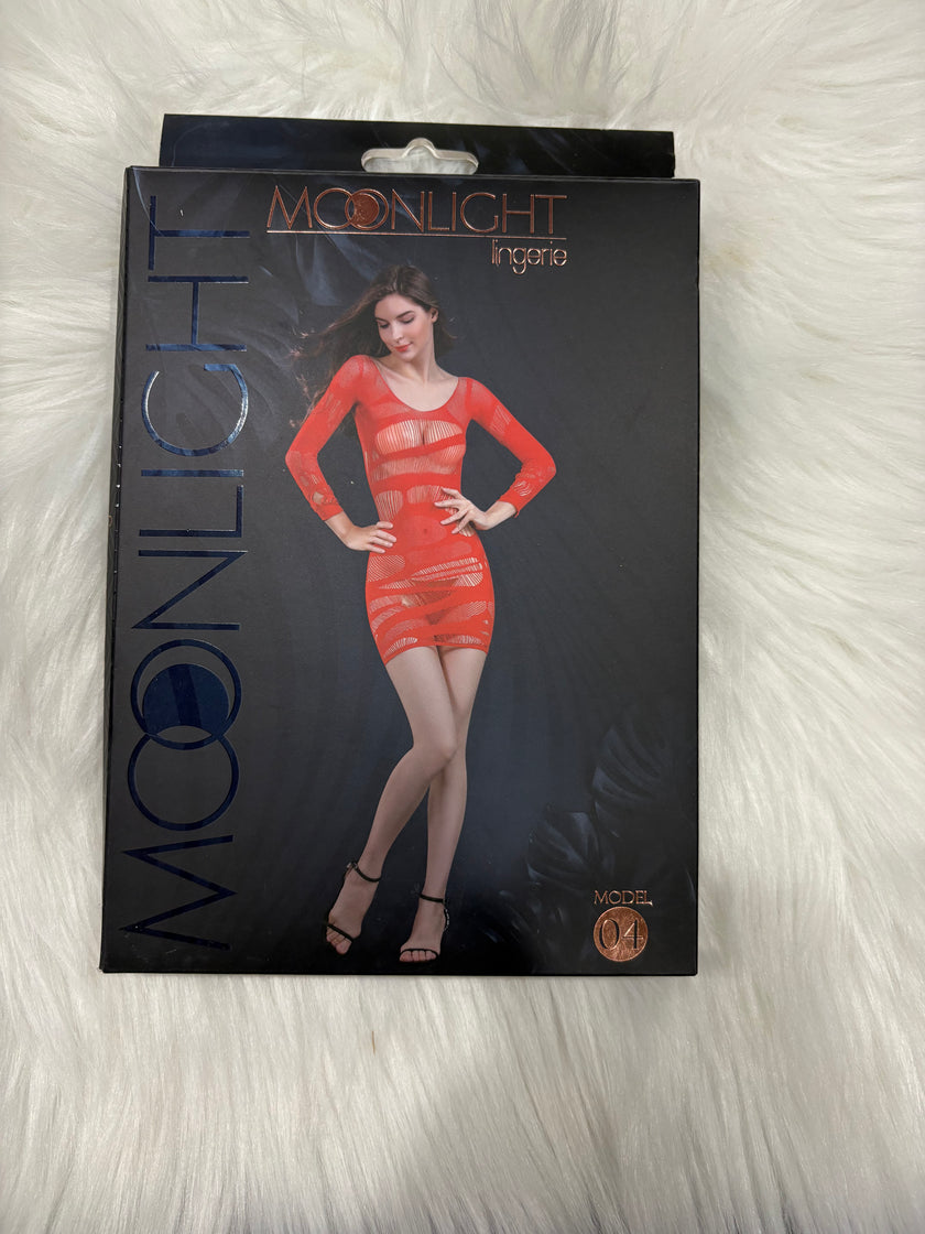 Moonlight-Model 04