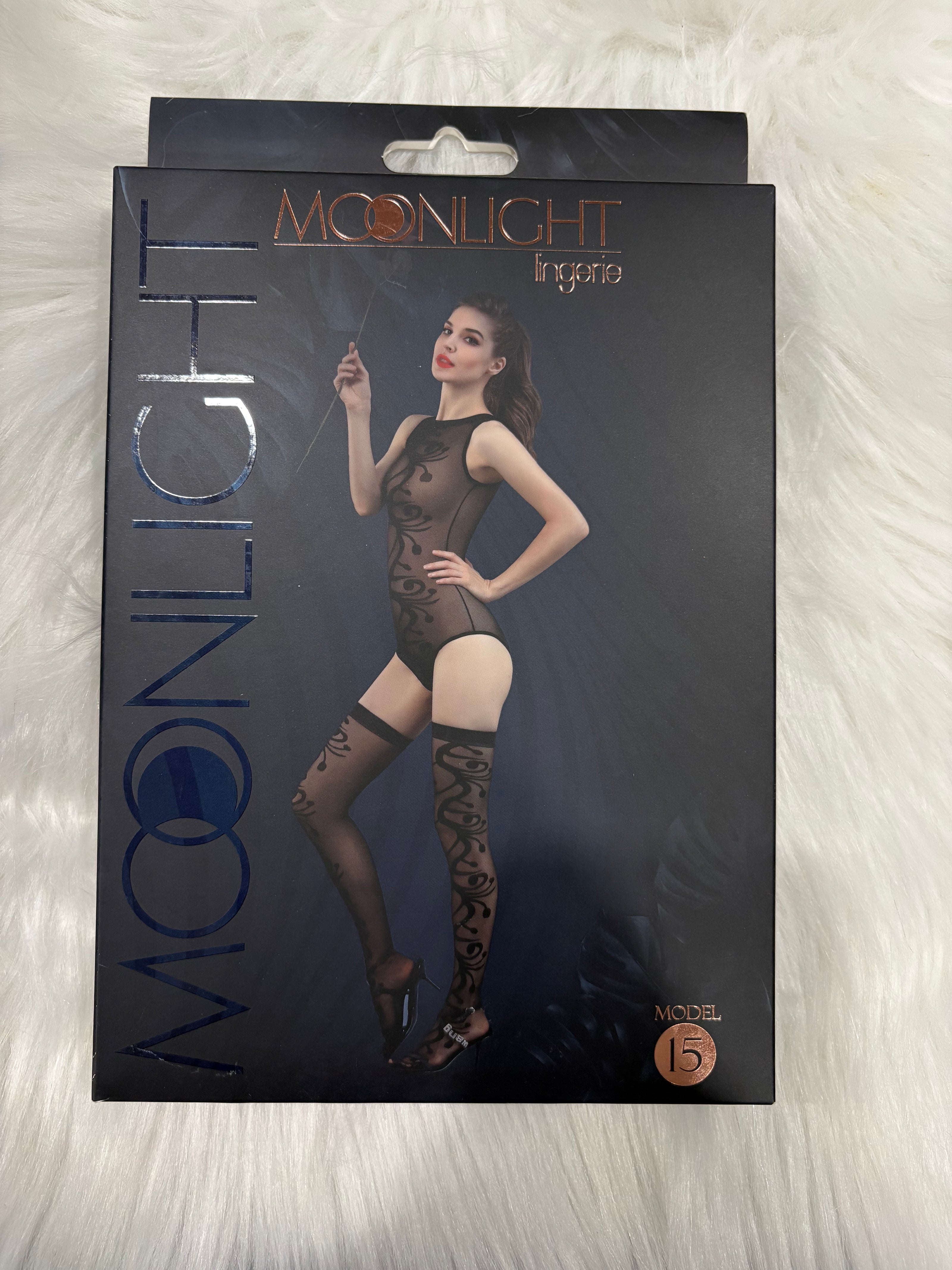 Moonlight-Model 15