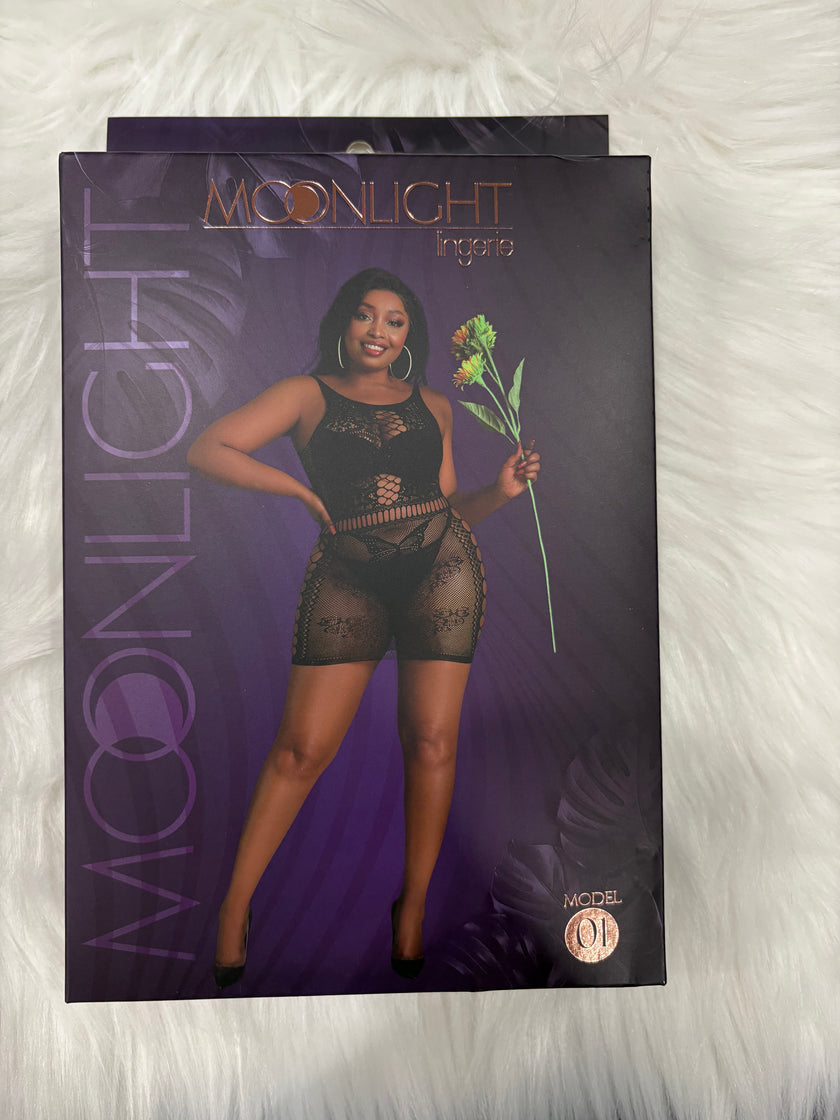 Moonlight-Model 01-Plus size