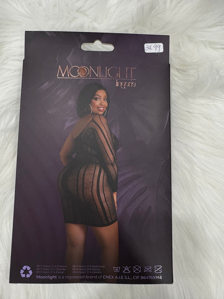 Moonlight-Model 05-Plus size