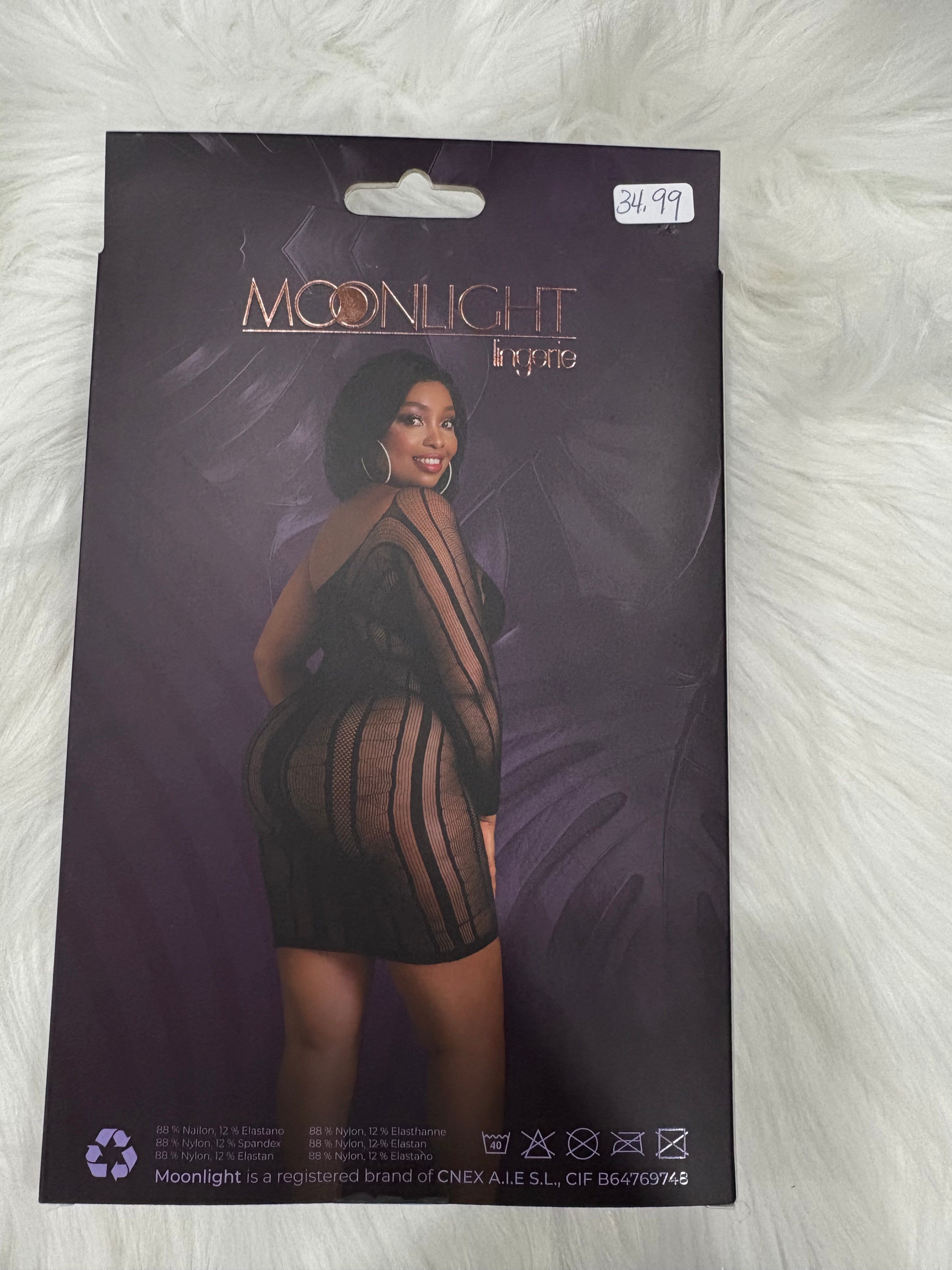 Moonlight-Model 05-Plus size