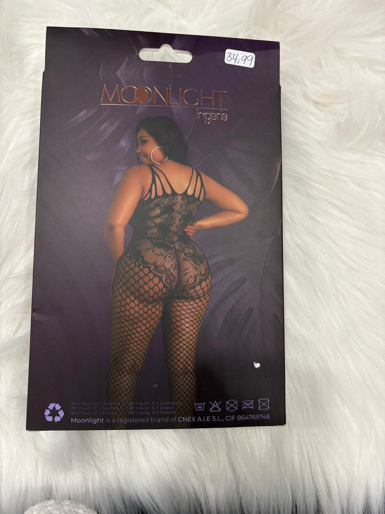 Moonlight-Model 04-Plus size