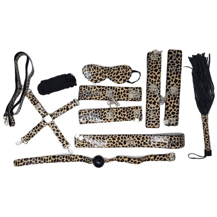 Image de AYOYE 1 LEOPARD FETISHISM 9 & 1 - CADEAU AVEC ACHAT DE 225$ +